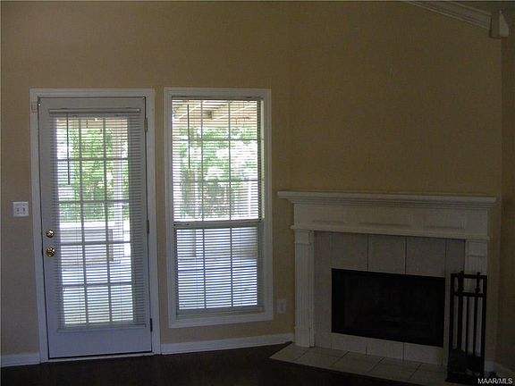 3rd image of 6295 Scenic Dr