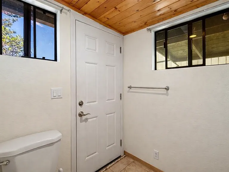 2846 Omaopio Rd #B — Photo 7