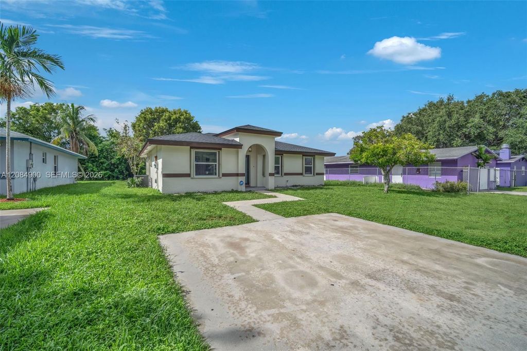 370 NW 14th St, photo 9