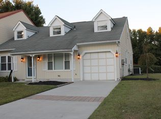 1 Wynnewood Dr, Voorhees, NJ 08043