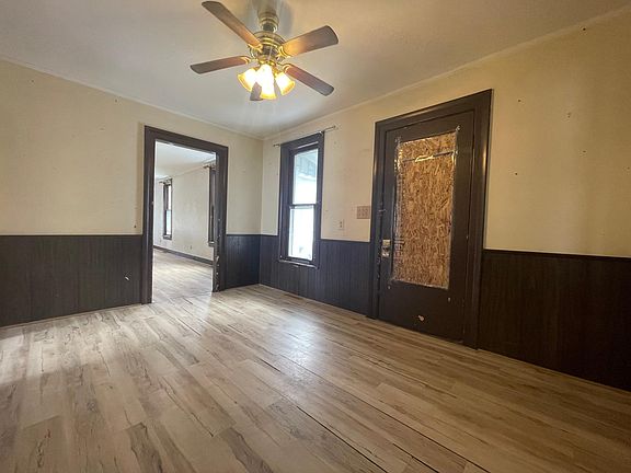 4th image of 2507 Hermansau St #1