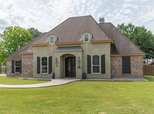 116 Sanro Dr, Lafayette, LA 70507