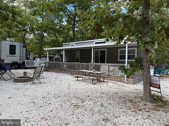 3rd image of 515 Corson Tavern #D-49