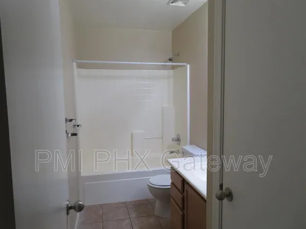 1139 E Lowell Ct, Gilbert, AZ 85295