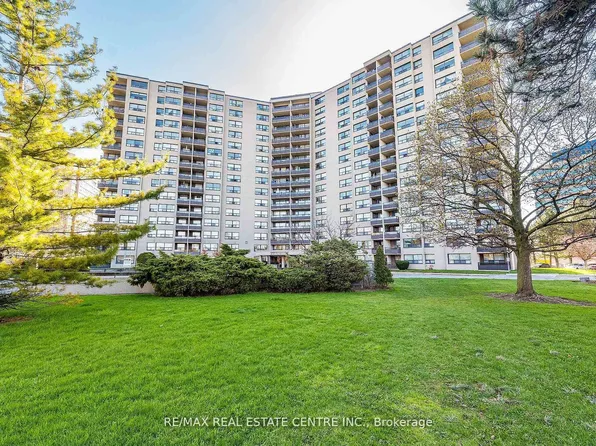 451 The West Mall #1502, Toronto, ON M9C 1G1