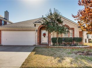 3932 Drexmore Rd, Fort Worth, TX 76244
