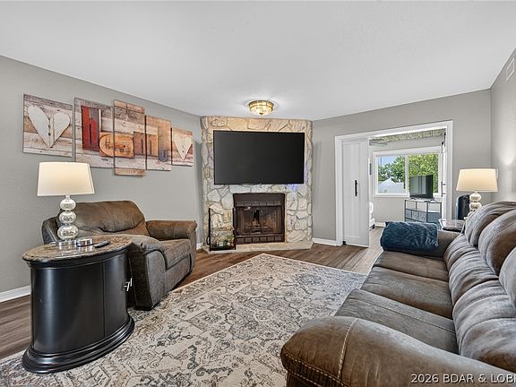 4th image of 35 Casa Blanca Ct #220-1A