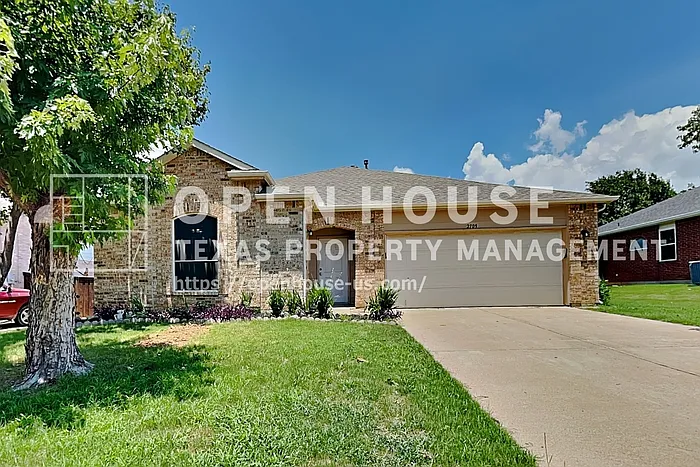 2709 Cherokee Trl — Photo 1