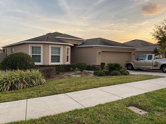 3rd image of 208 Compass Rose Dr