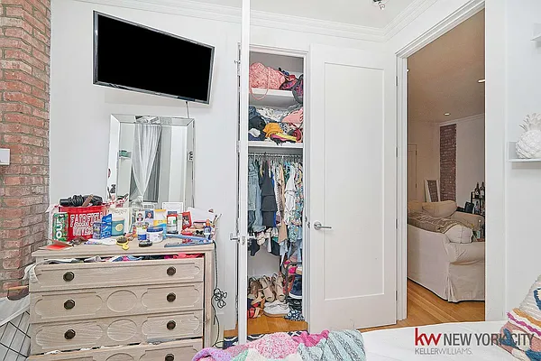 Rented by Keller Williams NYC | media 12