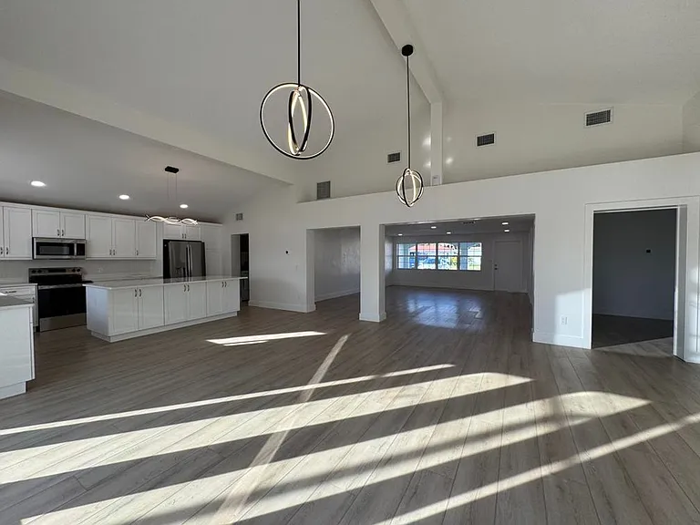 16 Seabreeze Dr — Photo 7