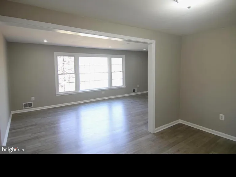 13108 Putnam Cir — Photo 3