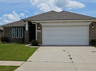 800 Blue Fish Rd, Norman, OK 73069