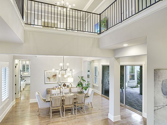 4th image of 811 Serene Estates Dr