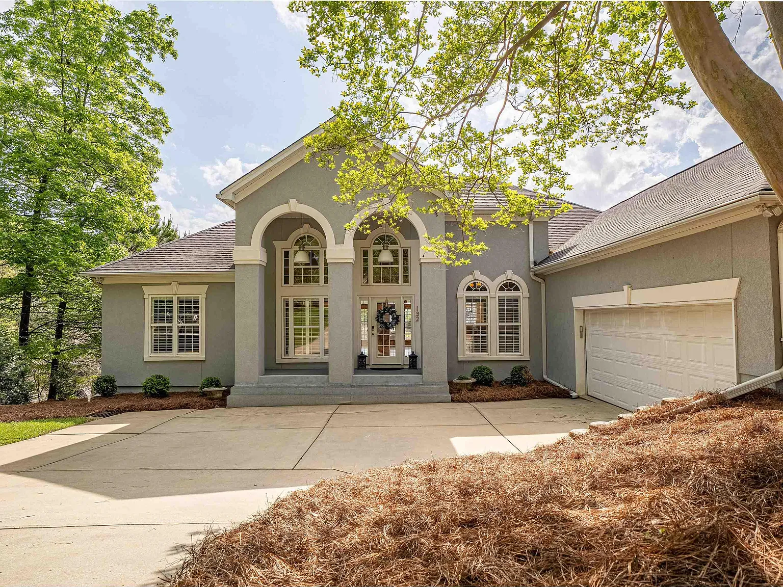 4 bed, 5065 sqft, $5,000 — Photo 4