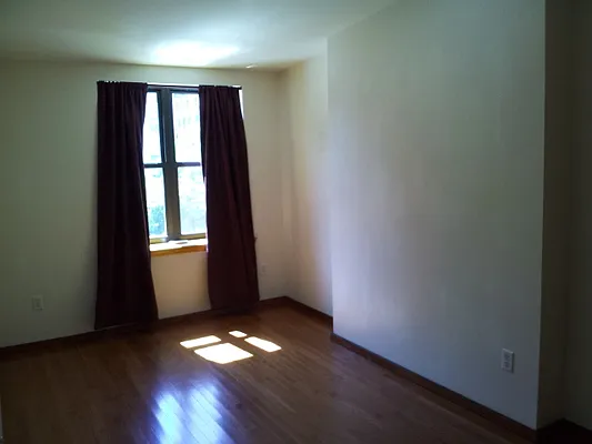 Rented by Rudd Group LTD | media 13