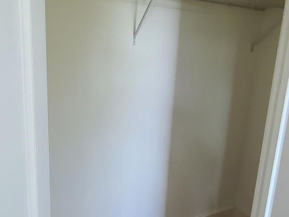 CLOSET BEDROOM #2