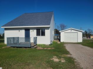 209 2nd St N, Oscoda, MI 48750
