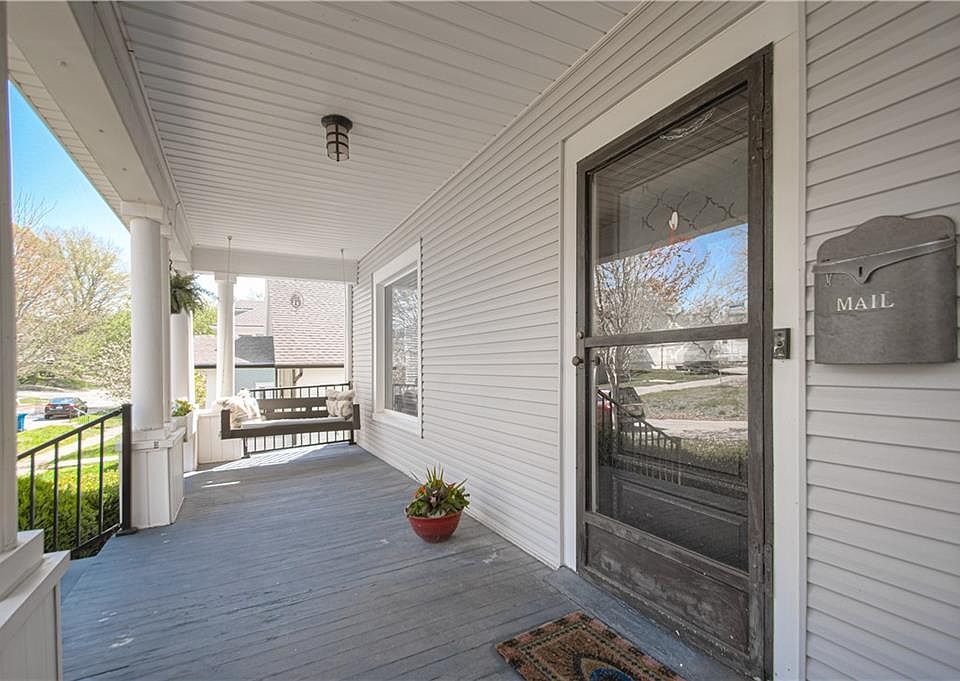 203 McCarty St, Liberty, MO 64068 Zillow