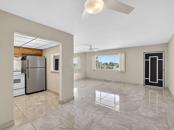 2nd image of 300 S Village Green Cir Circle S #420