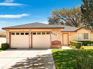 7423 Londres Dr, Houston, TX 77083