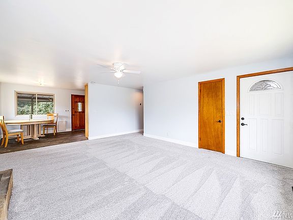 4th image of 15617 47th Ave S