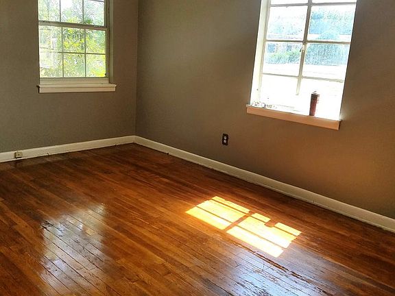 Front bed room 1