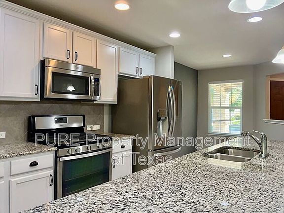 5th image of 411 Kickapoo Creek Ln