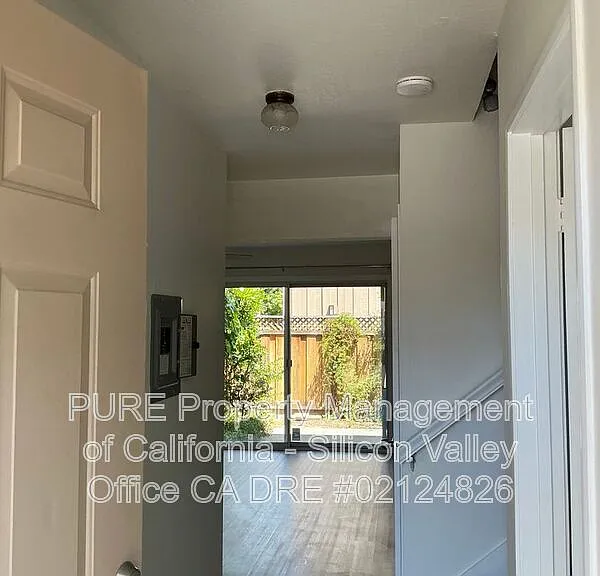 831 Pomeroy Ave #4 — Photo 17