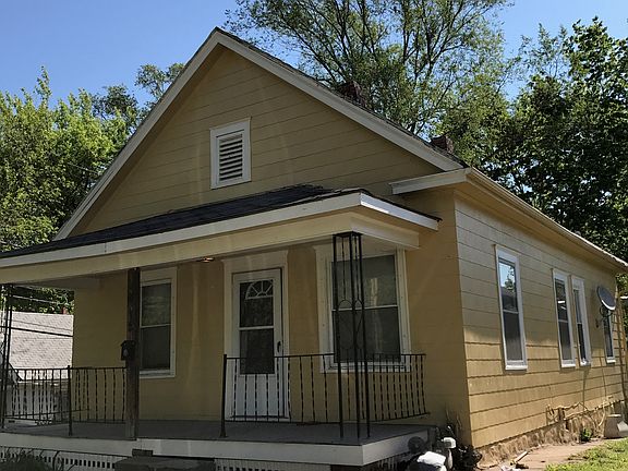 4th image of 815 Norton Ave