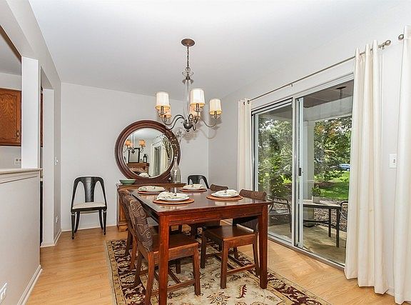 3rd image of 52 Country Club Dr APT A