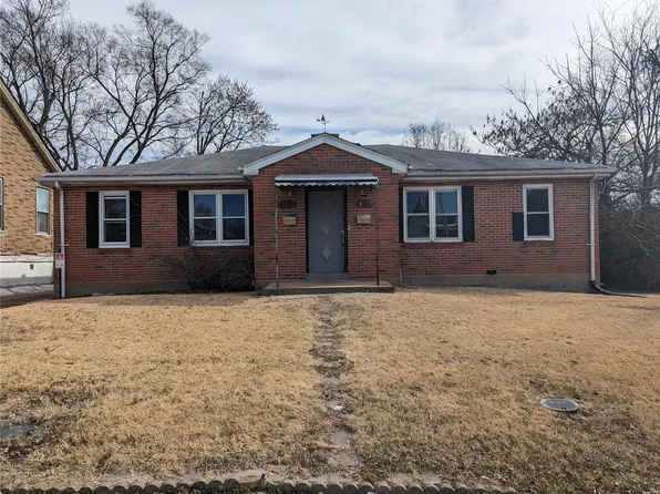 4110 Ravenwood Ave, Saint Louis, MO 63121