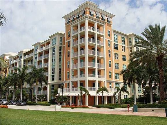 3rd image of 804 E Windward Way APT 623