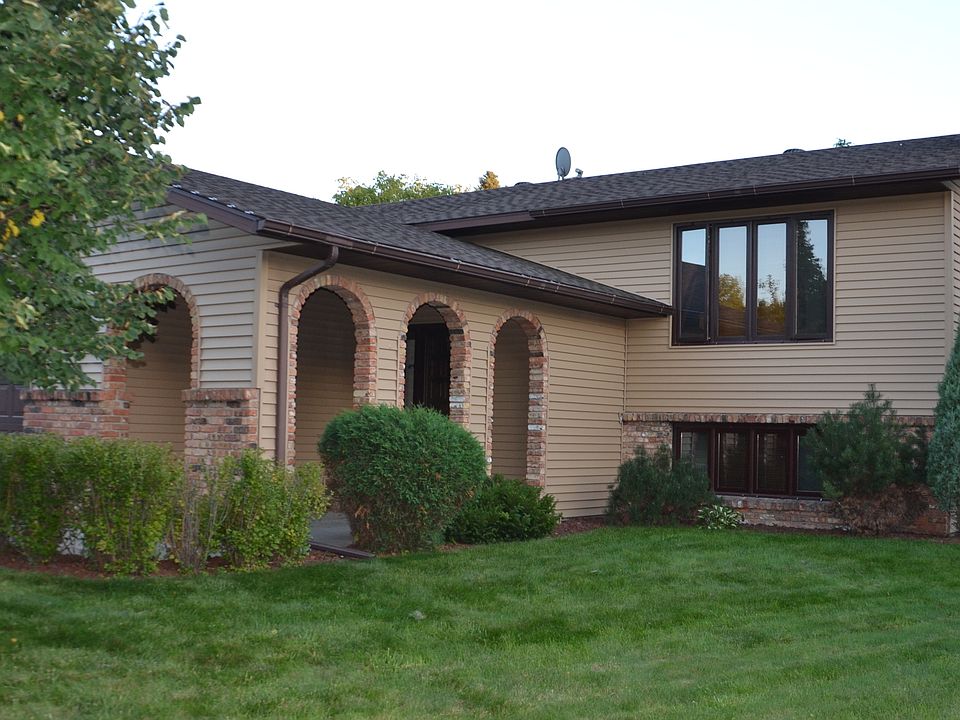 Exterior 1
