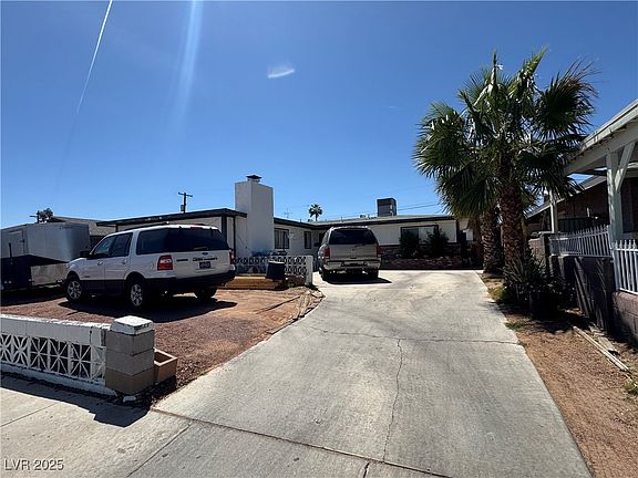 2nd image of 6117 Cromwell Cir