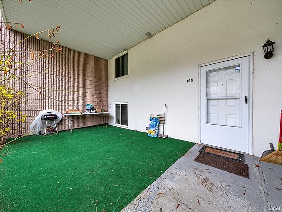 4th image of 129 Concord Lane