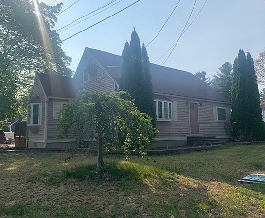 1st image of 121 Foster Rd