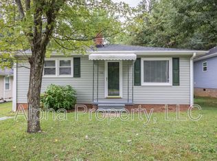 106 Clayton St, Greer, SC 29650