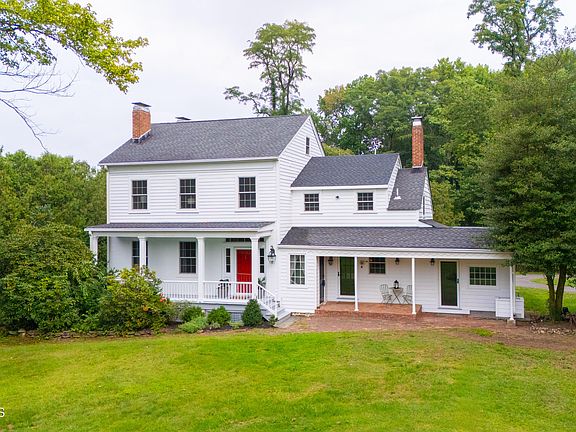 4th image of 62 Swartzel Drive