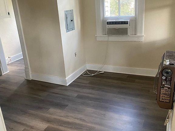 2nd image of 533 Broadway Ave Floor 6