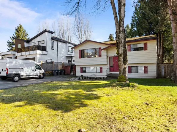 8666 August Dr, Surrey, BC V3S 5A2