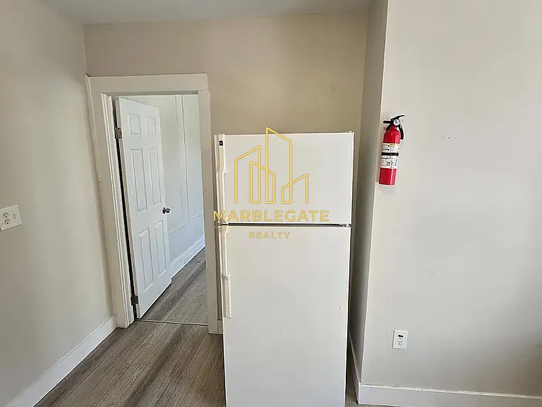 490 E 23rd St #44 — Photo 2