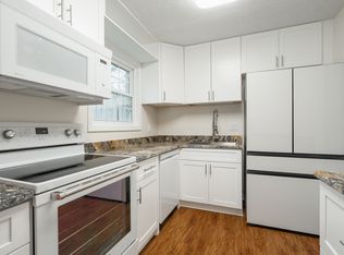 330 Winding River Dr Unit C, Sandy Springs, GA 30350