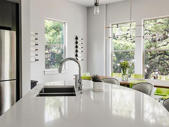 3rd image of 8110 Ranch Road 2222 APT 36