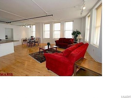 4th image of 1501-1509 Locust St #807
