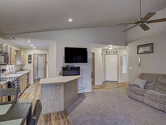 5th image of 3809 W Hood Ct