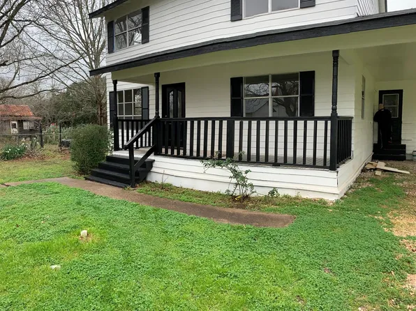 516 San Saba St, Lockhart, TX 78644