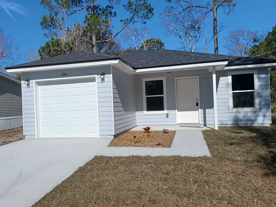 1st image of 850 W 13th St