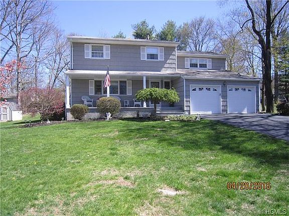 4th image of 20 Claremont Ln