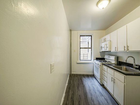 3rd image of 95-05 35th Ave #D5